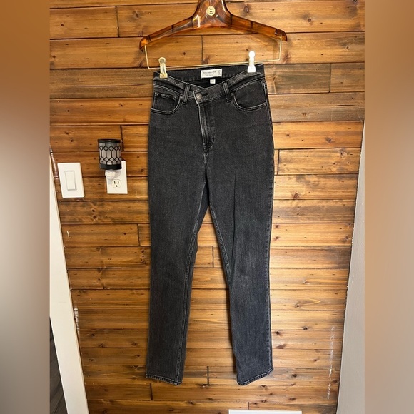 Abercrombie & Fitch Denim - Abercrombie & Fitch the 90’s Slim ultra high rise curve love size 25/0L